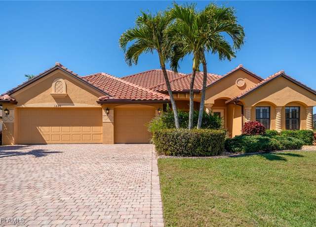 Property at 5220 SW 22nd Ave, Cape Coral, FL 33914, 5 beds, 3.5 baths