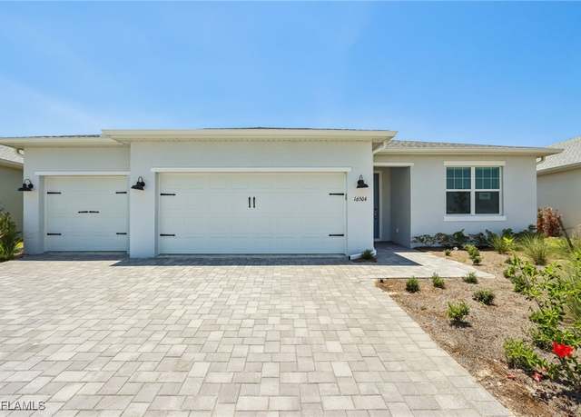 Property at 16504 Seven Lakes Ave, Punta Gorda, FL 33982, 4 beds, 2.5 baths