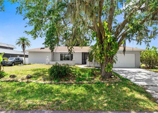 Property at 22457 Oceanside Ave, Port Charlotte, FL 33952, 3 beds, 2 baths