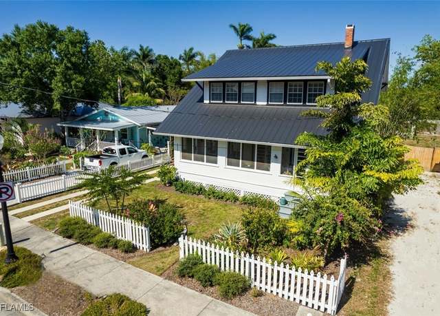 Property at 1623 Woodford Ave, Fort Myers, FL 33901, 3 beds, 2.5 baths