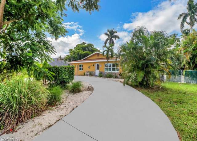 Property at 24 5th St, Bonita Springs, FL 34134, 3 beds, 3 baths