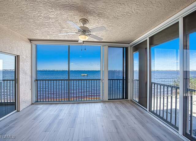 Property at 14811 Laguna Dr #202, Fort Myers, FL 33908, 3 beds, 2 baths