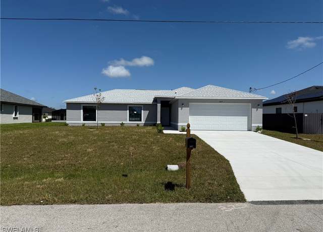 Property at 627 SW 28th Ter, Cape Coral, FL 33914, 3 beds, 2 baths