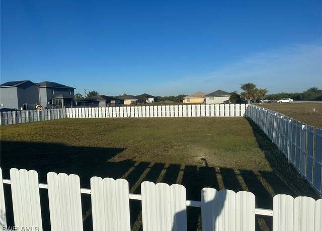 Property at 2621-2623 Sunniland Blvd, Lehigh Acres, FL 33971