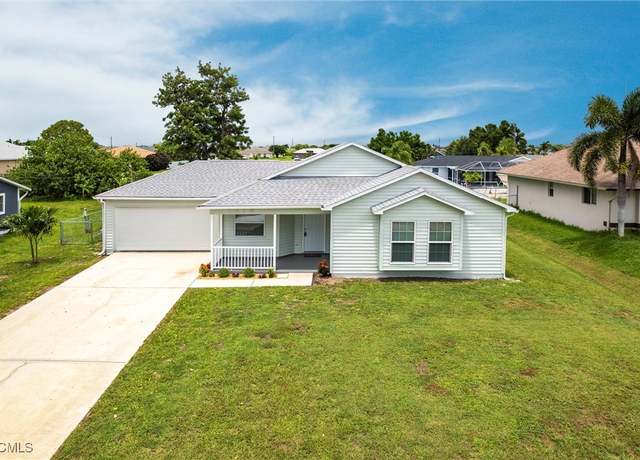 Property at 1214 NE 5th Pl, Cape Coral, FL 33909, 3 beds, 2 baths