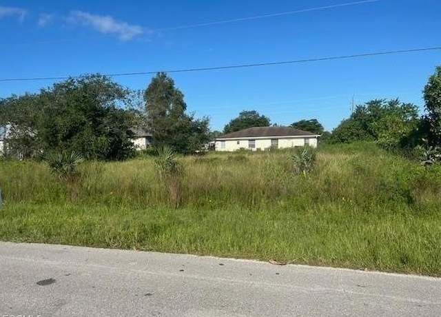 Property at 2650-2652 Gretchen Ave S, Lehigh Acres, FL 33973