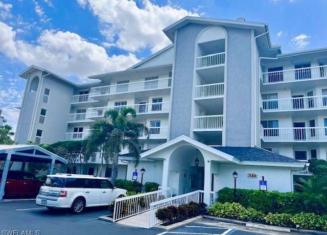 Property at 340 Horse Creek Dr #307, Naples, FL 34110, 2 beds, 2 baths