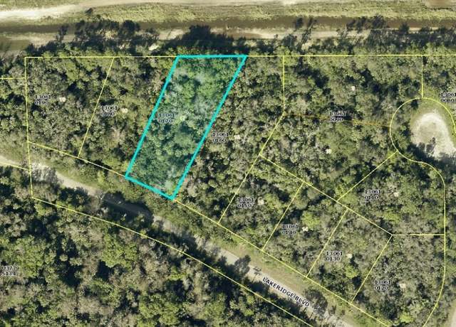 Property at 558 Lakeridge Blvd, Lehigh Acres, FL 33972