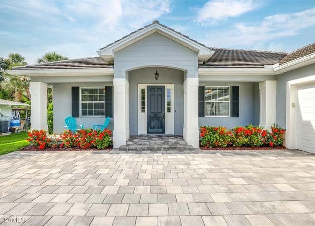 Property at 1221 La Faunce Way, Fort Myers, FL 33919, 3 beds, 3 baths
