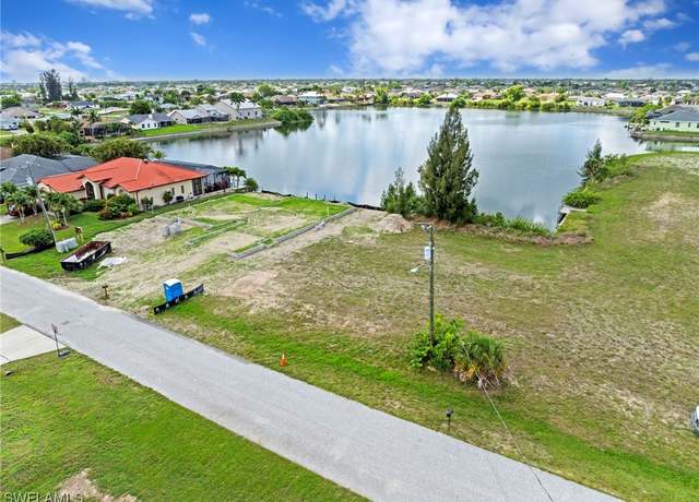Property at 306 NE 19th St, Cape Coral, FL 33909