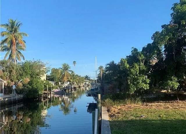 Property at 16281 Porto Bello St, Bokeelia, FL 33922