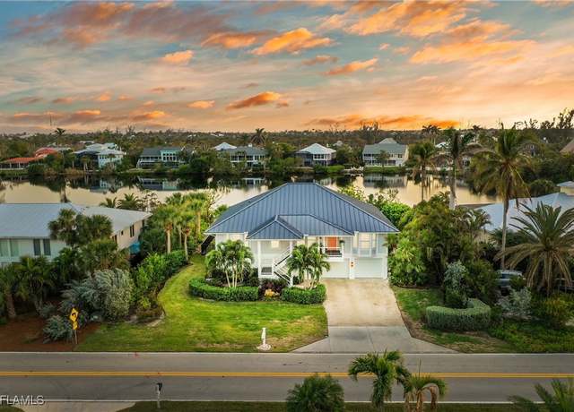 Property at 1441 Sand Castle Rd, Sanibel, FL 33957, 3 beds, 2 baths