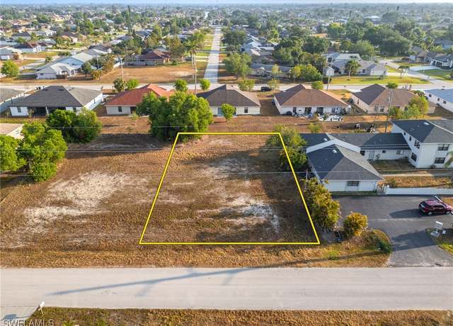 Property at 911 SE 8th Ter, Cape Coral, FL 33990