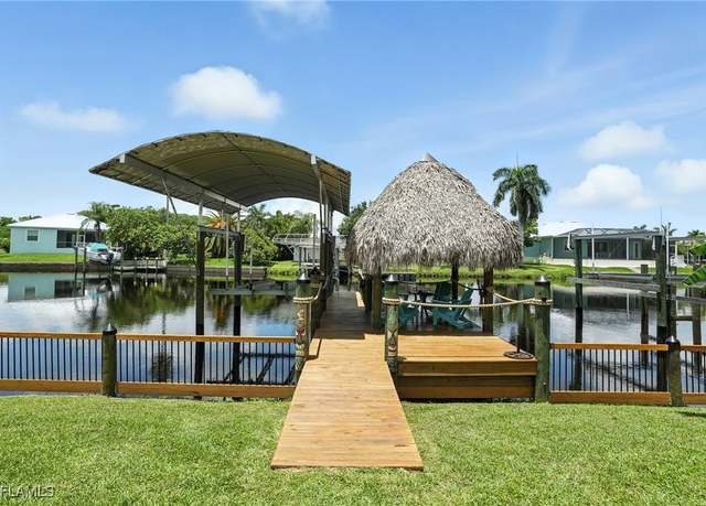 Property at 2131 Saint Croix Ave, Fort Myers, FL 33905, 3 beds, 2 baths