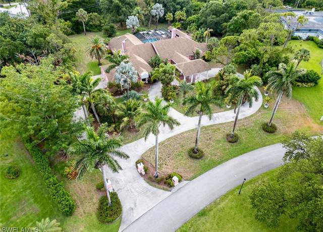 Property at 13680 Brynwood Ln, Fort Myers, FL 33912, 6 beds, 5 baths