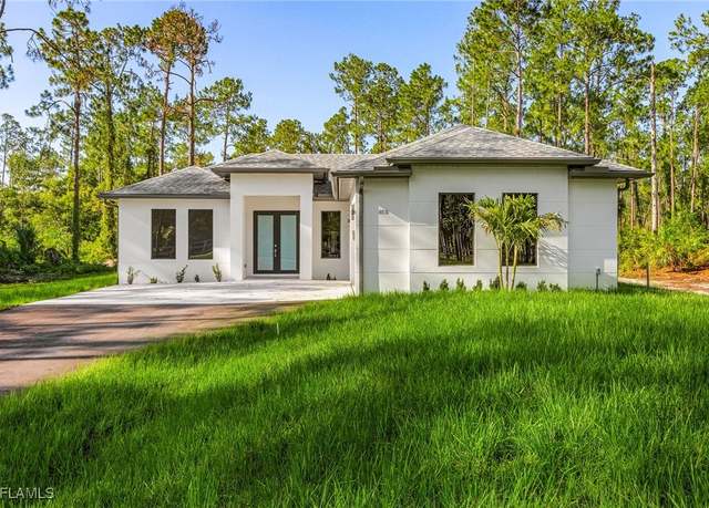 Property at 2717 10th Ave SE, Naples, FL 34117, 3 beds, 2 baths