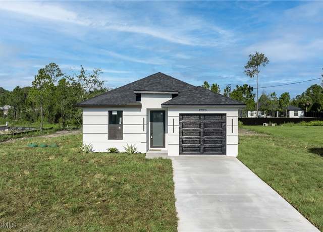 Property at 713 Desoto Ave, Lehigh Acres, FL 33972, 3 beds, 2 baths