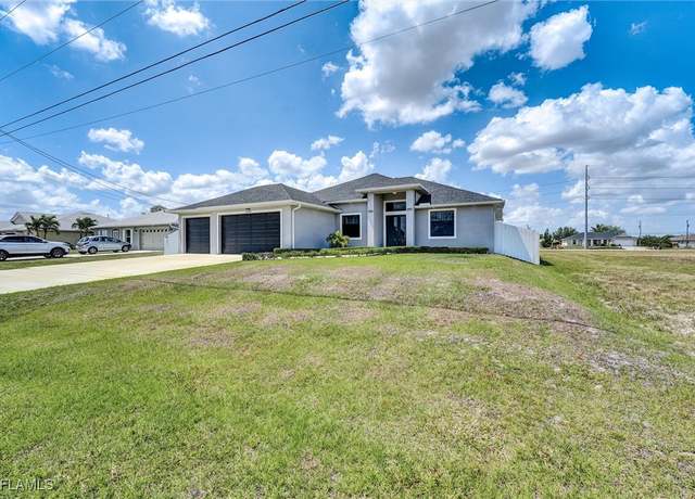 Property at 1130 NE Juanita Pl, Cape Coral, FL 33909, 3 beds, 3 baths