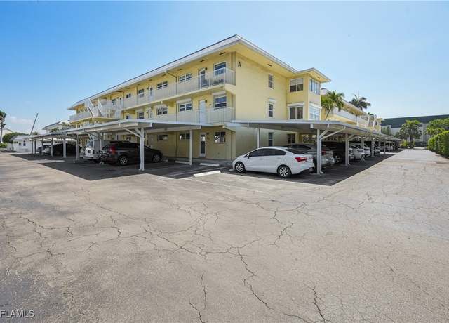 Property at 1100 8th Ave S Unit 102A, Naples, FL 34102, 2 beds, 2 baths