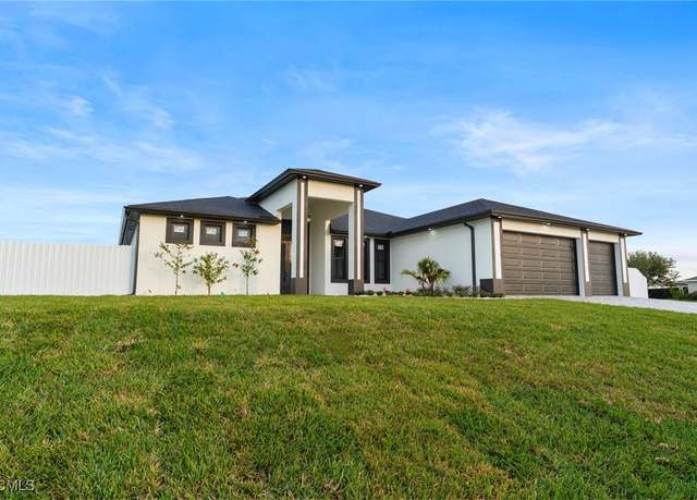 Property at 1639 NW 33rd Ave, Cape Coral, FL 33993, 4 beds, 4 baths
