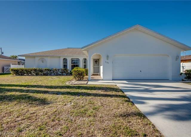 Property at 226 SE 23rd Ter, Cape Coral, FL 33990, 3 beds, 2 baths