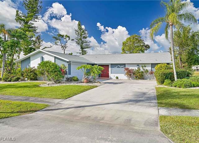 Property at 4145 Prestwick Ct, North Fort Myers, FL 33903, 3 beds, 2 baths
