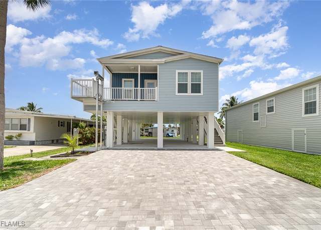 Property at 11301 Bayside Blvd, Fort Myers Beach, FL 33931, 3 beds, 2 baths