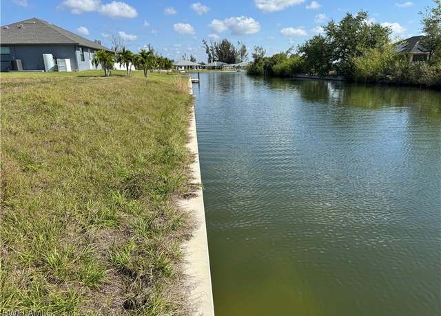 Property at 815 NW 29th Ave, Cape Coral, FL 33993