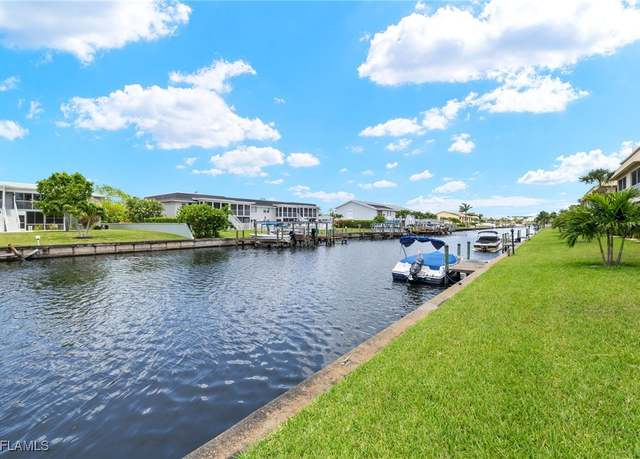 Property at 909 SE 46th Ln #104, Cape Coral, FL 33904, 2 beds, 1 bath