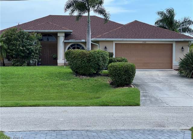 Property at 2100 NW 4th St, Cape Coral, FL 33993, 4 beds, 3 baths