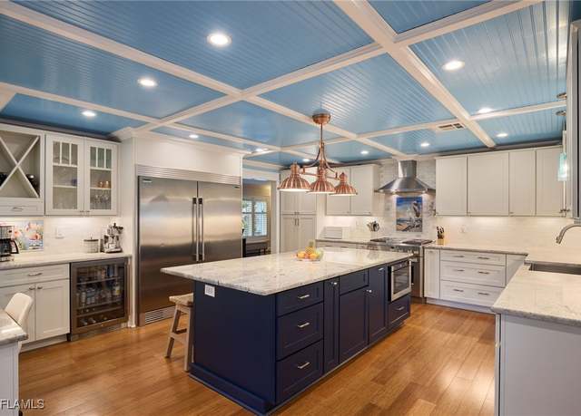 Property at 5812 Silvery Ln, Fort Myers, FL 33919, 4 beds, 4 baths