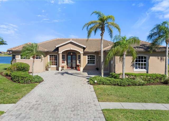 Property at 2225 Valencia Lakes Cir, Naples, FL 34120, 3 beds, 3 baths
