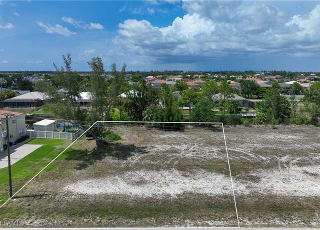 Property at 2139 SW 23rd St, Cape Coral, FL 33991