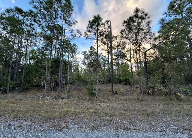 Property at 302 Spokane Ave, Lehigh Acres, FL 33972
