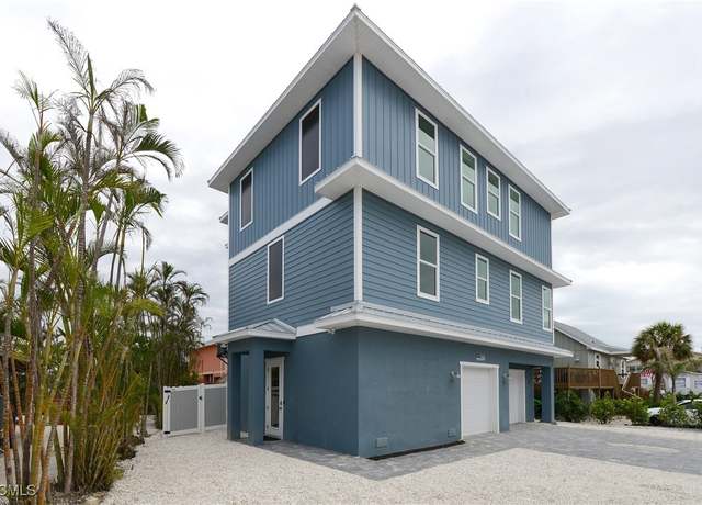 Property at 146 Miramar St, Fort Myers Beach, FL 33931, 6 beds, 4 baths