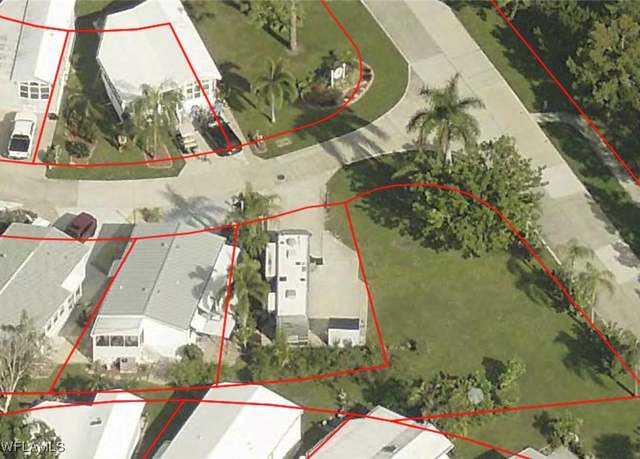 Property at 10726 Red Cardinal Cir, Estero, FL 33928