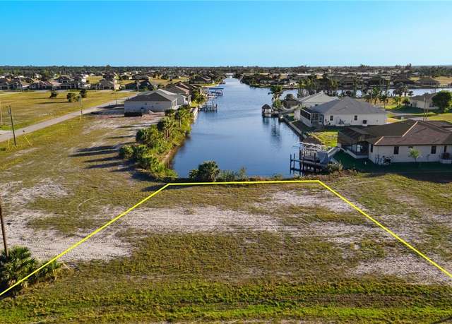 Property at 4226 NW 40th Ln, Cape Coral, FL 33993