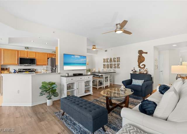 Property at 11611 Navarro Way #2006, Fort Myers, FL 33908, 3 beds, 2 baths