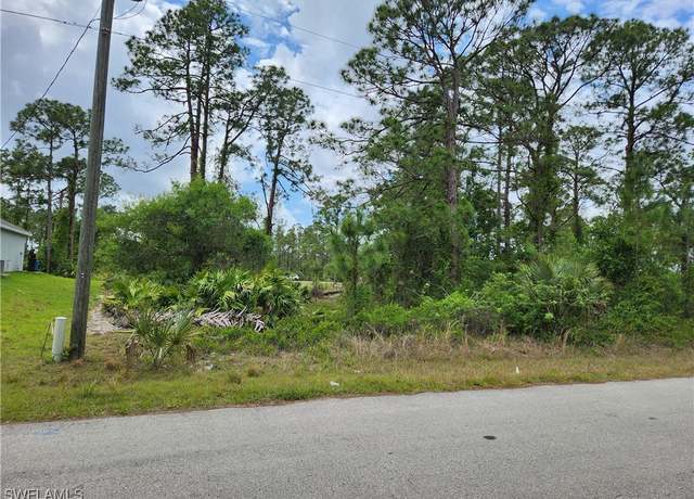 Property at 2603 33rd St W, Lehigh Acres, FL 33971