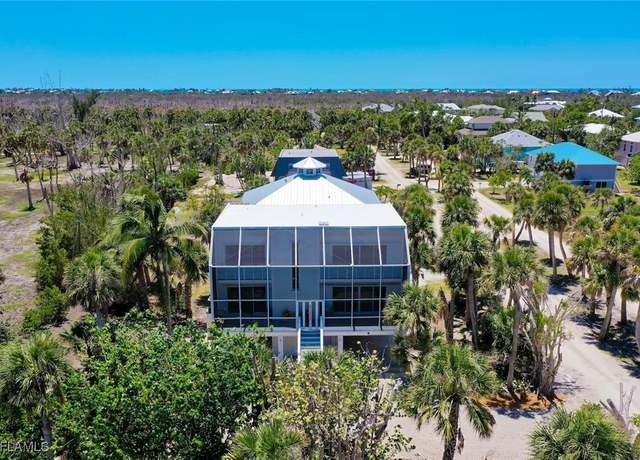 Property at 9228 Belding Dr, Sanibel, FL 33957, 2 beds, 2.5 baths