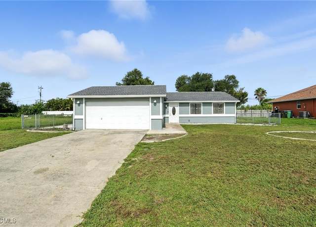 Property at 1222 NE 14th Pl, Cape Coral, FL 33909, 3 beds, 2 baths
