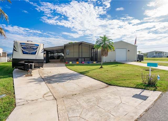 Property at 700 Longbeach Ct, Punta Gorda, FL 33950, 2 beds, 2 baths