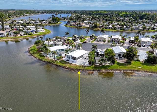 Property at 3034 Canoe Pt, Naples, FL 34120, 2 beds, 2 baths