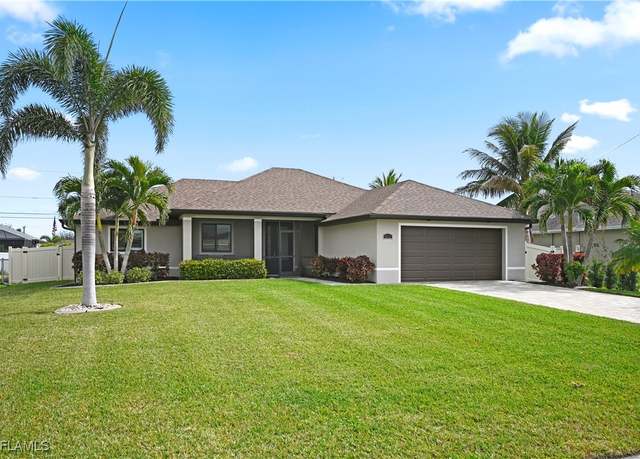 Property at 4111 SW 15th Pl, Cape Coral, FL 33914, 3 beds, 2 baths