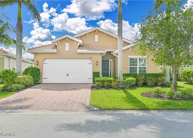 Property at 3915 King Williams St, Fort Myers, FL 33916, 3 beds, 2 baths