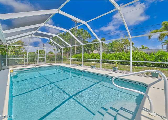 Property at 3819 SE 2nd Ave, Cape Coral, FL 33904, 3 beds, 2 baths