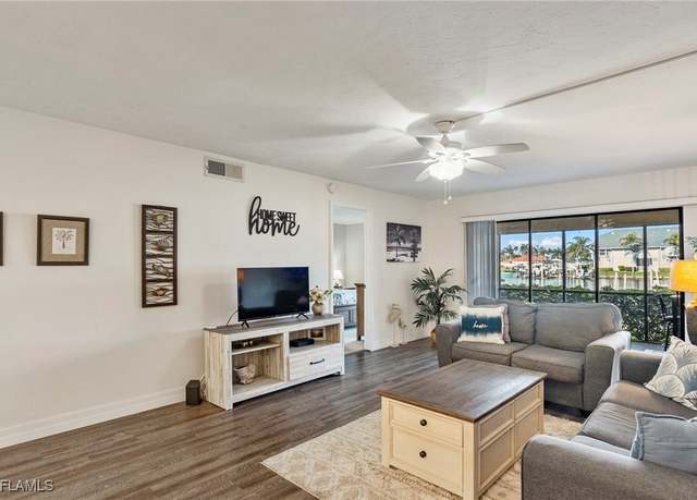Property at 4719 SE 17th Pl #103, Cape Coral, FL 33904, 2 beds, 2 baths
