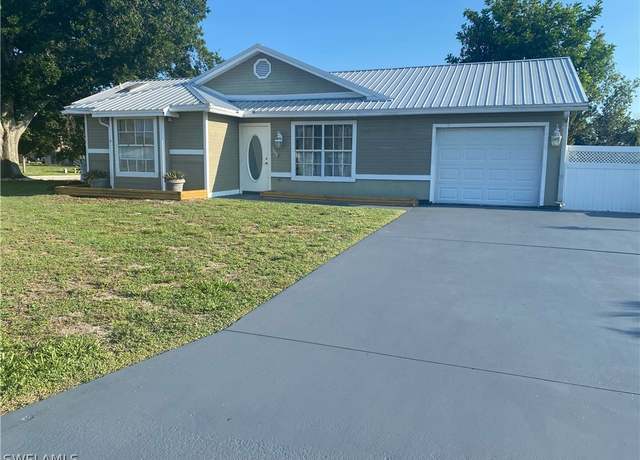 Property at 263 Ground Dove Cir, Lehigh Acres, FL 33936, 2 beds, 2 baths