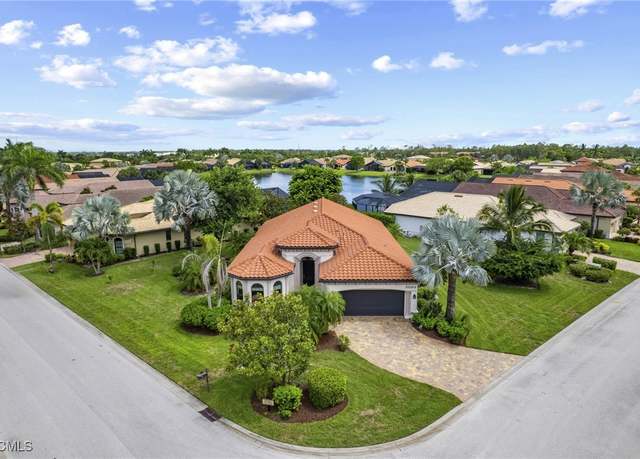 Property at 23503 Sanabria Loop, Bonita Springs, FL 34135, 3 beds, 2.5 baths