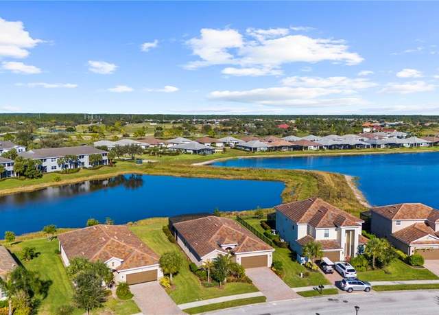 Property at 4025 E Hampton Cir, Alva, FL 33920, 3 beds, 3 baths